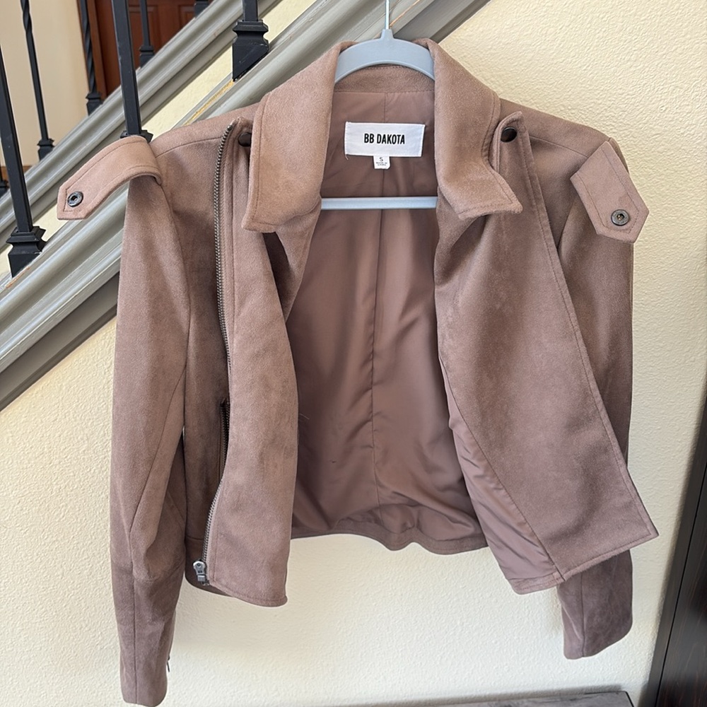 BB Dakota by Steve Madden Beige Faux Suede Moto Jacket Size Small - Picture 11 of 16